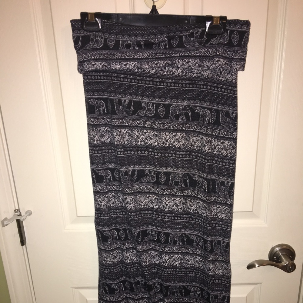 Tribal Patterned Maxi skirt